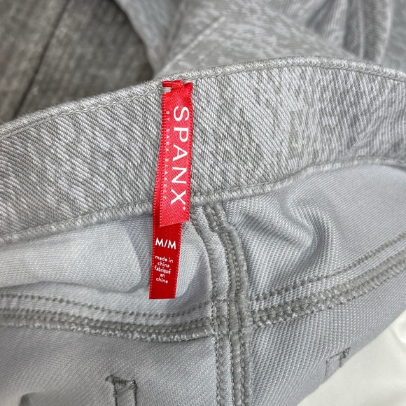 ⭐️ SPANX Grey Patterned Jean-ish Ankle Skinny Slimming Contouring Jeans - Picture 6 of 7